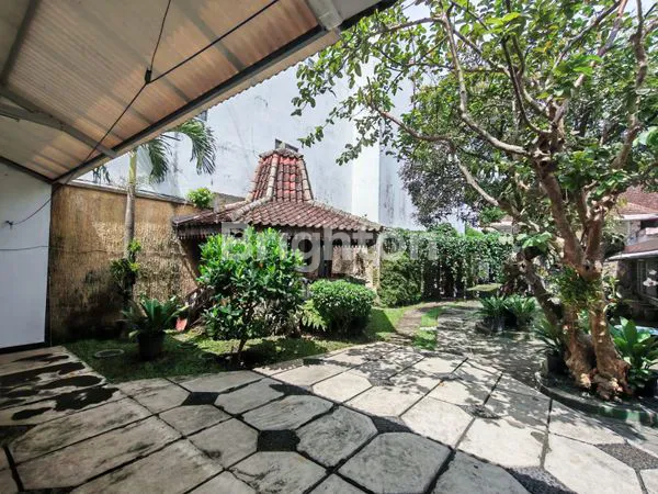 image RUMAH KLASIK BAGUS DI DAERAH KLOJEN, MALANG (7)