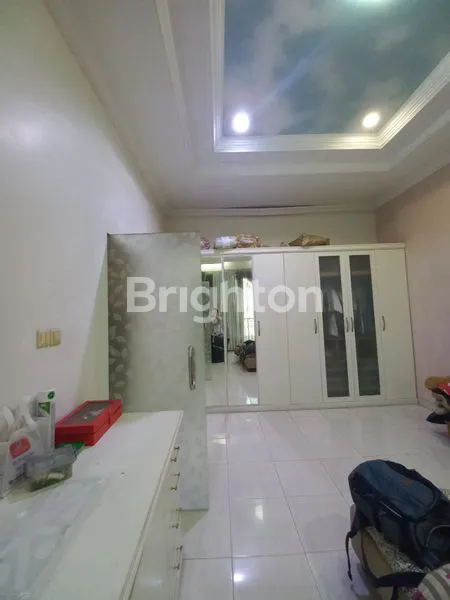 image HOT SALE! JUAL CEPAT NEGO SAMPAI DEAL RUMAH 3 LANTAI BANGUNAN KOKOH CIPINANG JAKARTA TIMUR (4)