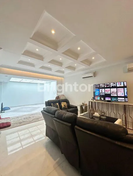 image JUAL RUMAH MEWAH DI JANTUNG SURABAYA BARAT. DEKAT PAKUWON MALL / PM , DEKAT LONTAR (7)