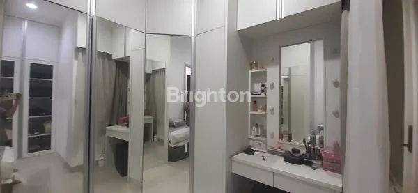 image RUMAH 3 LANTAI SEMI-FURNISHED DI DURI KEPA DEKAT CENTRAL PARK JAKARTA BARAT (8)