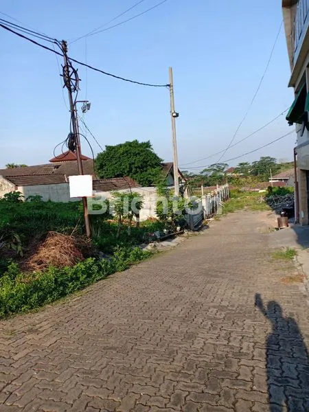 image TANAH PREMIUM 758M² DEKAT CANDI GOLF & TOL JATINGALEH (3)