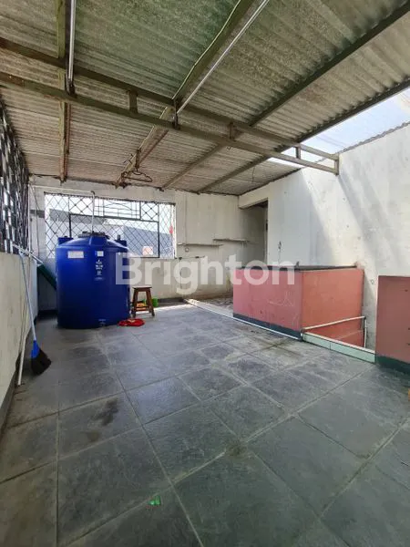 image RUMAH KOS 2,5 LANTAI JELAMBAR, ROI TINGGI, SHM LENGKAP (6)