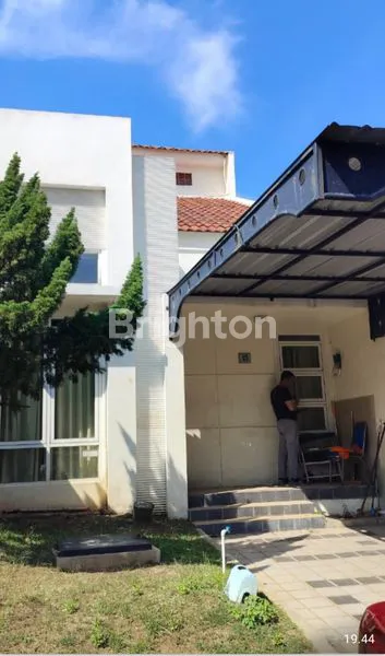 image SEWA RUMAH 2 LANTAI GRAHA PADMA SEMARANG (1)