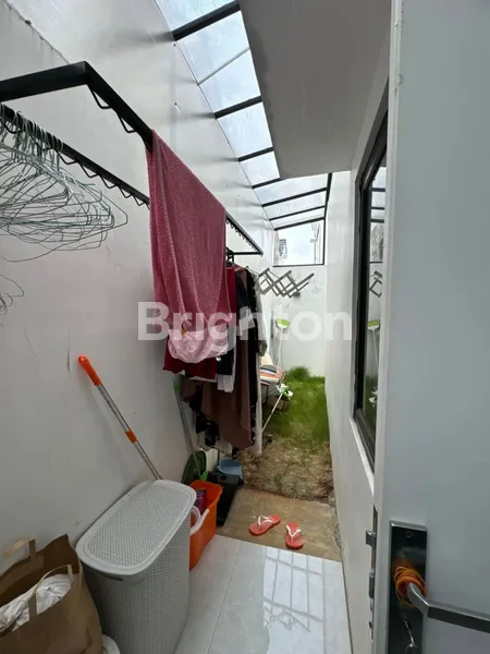 image TURUN HARGA BESAR !! DARI 1.55M JADI 1.2M – RUMAH 2 LANTAI DEKAT STASIUN KRL CILEBUT, FULL FASILITAS\N (7)