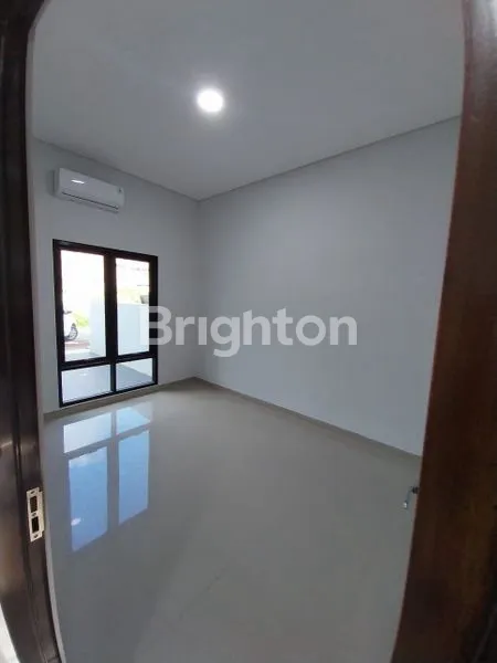 image RUMAH BARU SIAP HUNI DI KAWASAN ELITE NAWASENA PARK NGALIYAN SEMARANG (3)