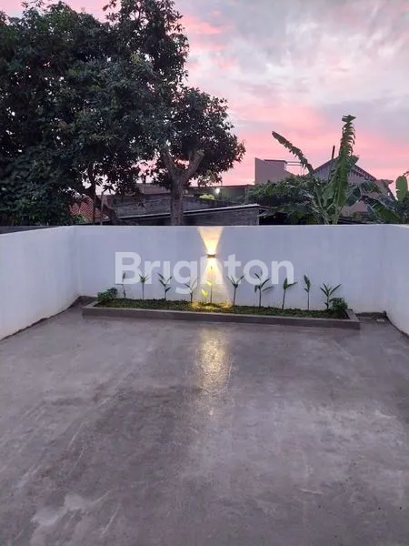 image RUMAH BARU SIAP HUNI DI KAWASAN ELITE NAWASENA PARK NGALIYAN SEMARANG (8)