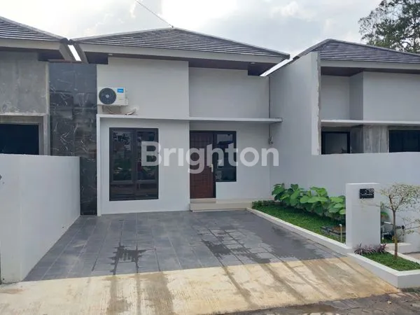 image RUMAH BARU SIAP HUNI DI KAWASAN ELITE NAWASENA PARK NGALIYAN SEMARANG (1)
