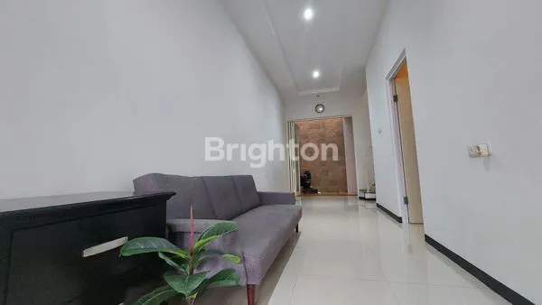 image PANTAI MENTARI (2)