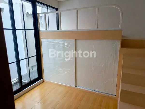 image RUMAH MEWAH 2 LANTAI FULLY FURNISHED DI IMAJI HOUSE BSD (7)