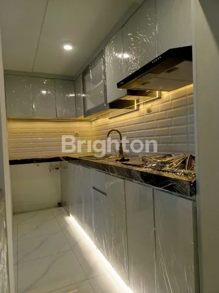 image RUMAH MEWAH 2 LANTAI FULLY FURNISHED DI IMAJI HOUSE BSD (5)