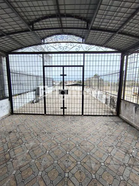 image RUKO 4 LANTAI SEMI FURNISHED LOKASI STRATEGIS PEKANBARU (8)