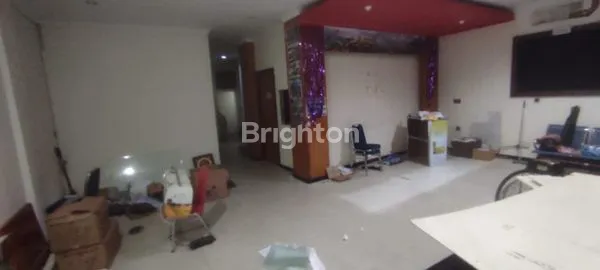 image RUKO GANDENG 2 LANTAI LOKASI BISNIS STRATEGIS DI JANTUNG KOTA (2)