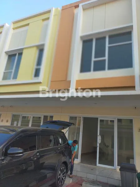 image RUKO STRATEGIS PISA GRANDE GADING SERPONG SIAP PAKAI 2 LANTAI (8)