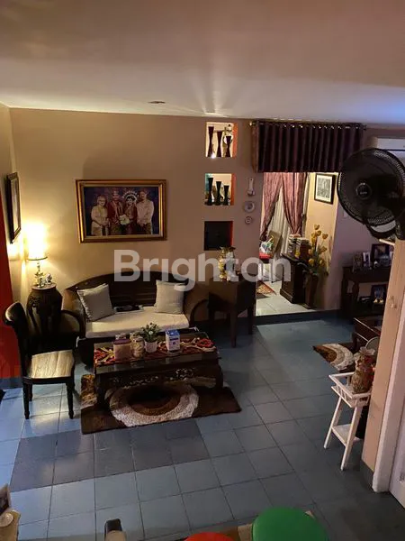 image RUMAH SIAP HUNI DI SIMPANGAN DEPAK  (3)