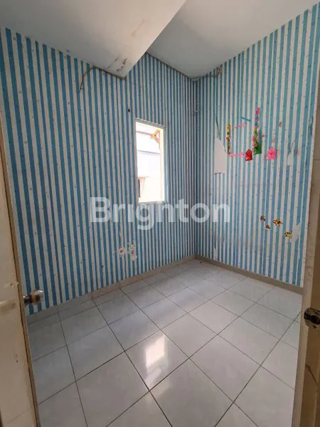 image RUMAH KOS 10 PINTU JELAMBAR (1)