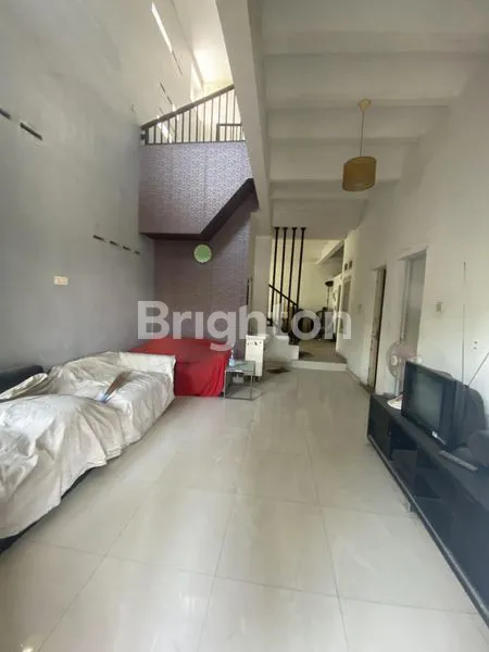 image RUMAH HOOK SURYA REGENCY SIDOARJO GEDANGAN (3)