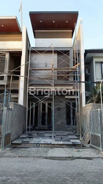 image RUMAH GRESS MANYAR JAYA, ROW LEBAR, 4KT 4KM, CARPORT 2 MOBIL (1)