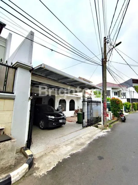 image RUMAH ASRI 225M LEBAK BULUS JAKARTA SELATAN (2)