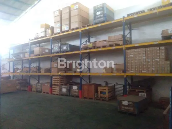 image GUDANG DAN KANTOR STRATEGIS POROS JALAN SAMARINDA SEBERANG (7)