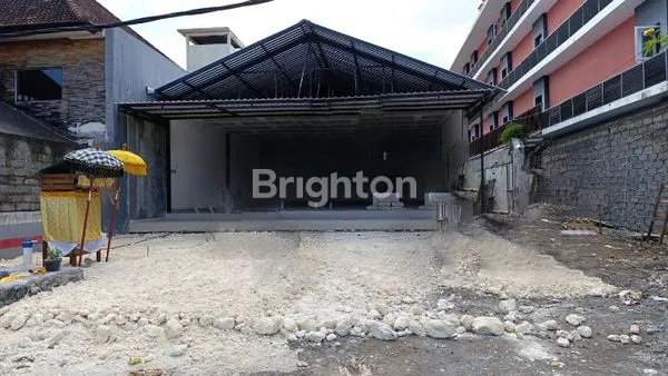 GUDANG KORMESIAL 200M² KAWASAN RAMAI LEGIAN