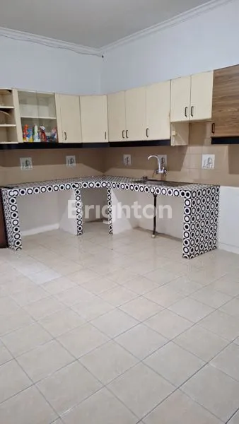 image SEWA RUMAH CILANDAK MPR 4+1 KT, SEMI-FURNISHED, KOLAM RENANG (4)