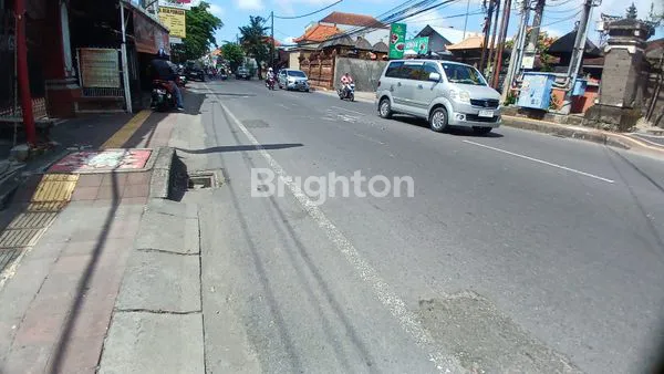 image RUKO KOMERSIAL SIAP PAKAI DI SESETAN, LOKASI RAMAI & PROSPEKTIF (3)
