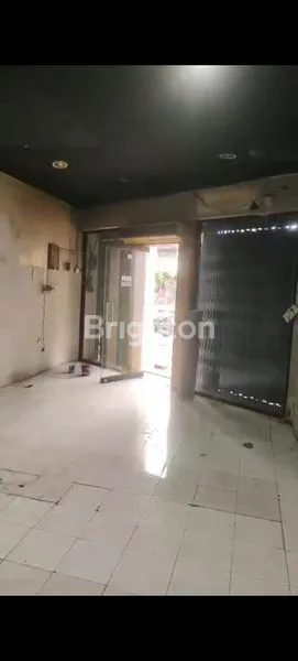 image RUKO KOMERSIAL 90M² JALAN TEUKU UMAR DENGAN SHM DAN IMB LENGKAP (4)