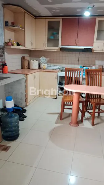 image RUMAH MEWAH 2 LANTAI SETRA DUTA - PREMIUM ONE GATE SYSTEM (5)