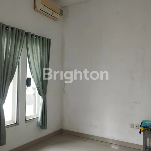 image RUMAH MEWAH 2 LANTAI DI GADING PUSPA, DEKAT MALL KG (6)