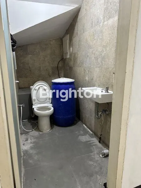 image RUKO 3,5 LANTAI KARIMUN JAWA  (3)