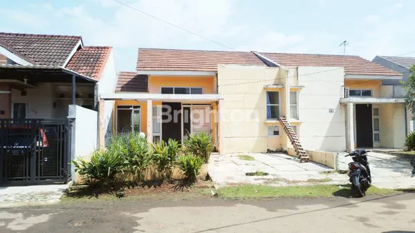 image RUMAH ASRI 2KT DI BUKIT MEKAR WANGI, LT 120M² (2)