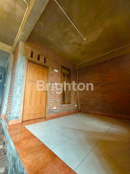 image DIJUAL RUMAH 2 LANTAI DI PADANGSAMBIAN, DENPASAR BARAT (2)