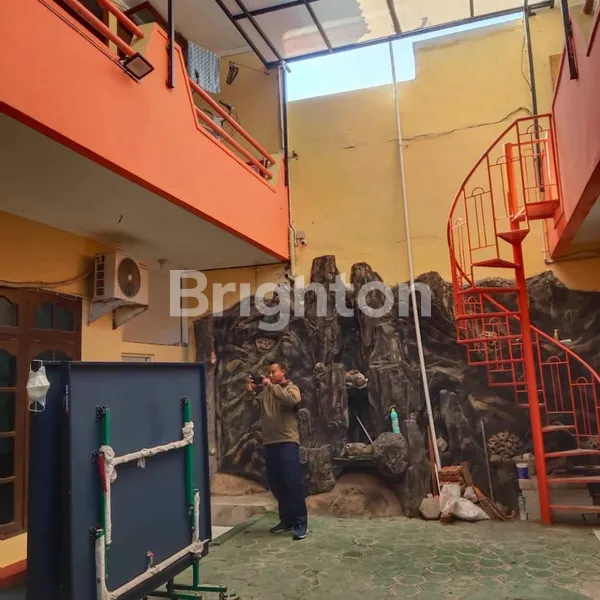 image RUMAH USAHA DI RUNGKUT MENANGGAL HARAPAN COCOK UTK KANTOR  (3)