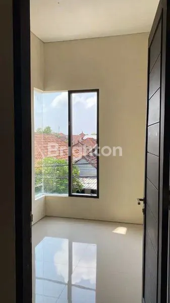 image RUMAH JAYAGIRI RENON (2)