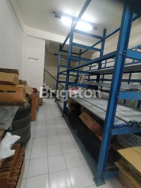 image RUKO 3 LANTAI PANJANG JIWO LOKASI BISNIS STRATEGIS (5)