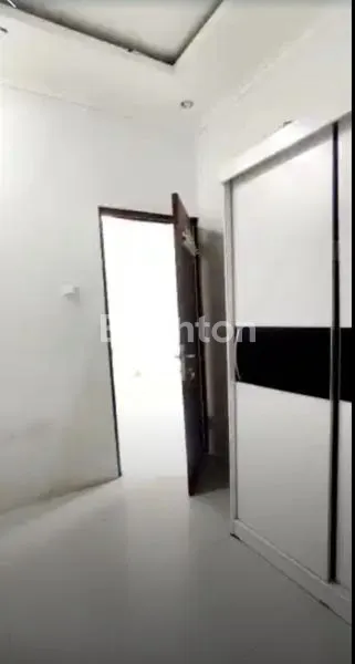 image DI JUAL CEPAT RUMAH DI KAWASAN BSD LAMA (7)