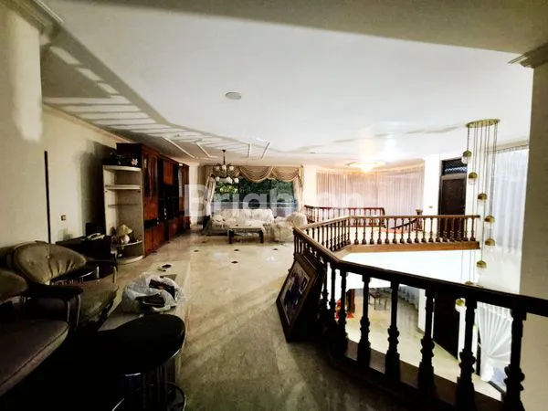 image RUMAH AREA PREMIUM 2 LANTAI DI AMANDOLE, TOMANG JAKARTA BARAT  (7)