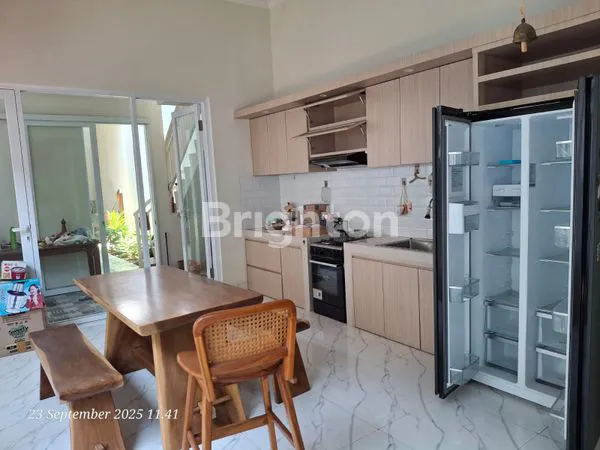 image RUMAH MODERN DI PUSAT KOTA TULUNGAGUNG (7)