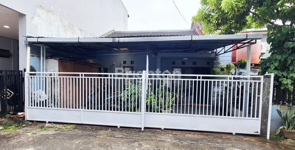 image RUMAH NYAMAN 3KT DI PERUM ALZEN, AKSES MUDAH KE LIVING PLAZA (1)