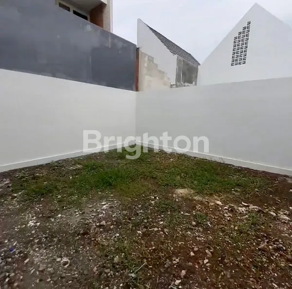 image RUMAH STRATEGIS PUSAT KOTA SIDOARJO - DEKAT EXIT TOL SIDOARJO (6)