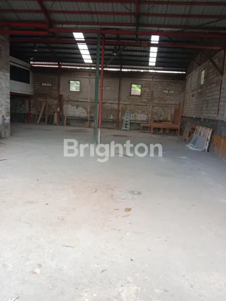 image GUDANG STRATEGIS 200M² DI JALAN MULAWARMAN BATAKAN BALIKPAPAN (3)