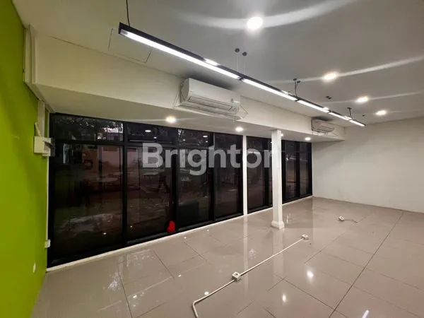 image RUANG PERKANTORAN DI KOMPLEK INTER STUDIO, RAGUNAN PASAR MINGGU JAKARTA SELATAN (1)