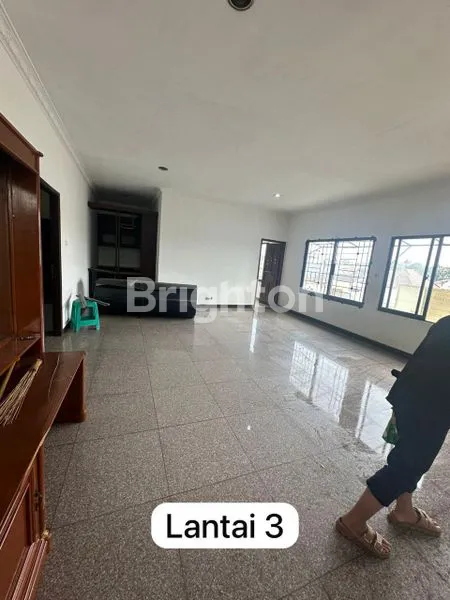 image VILLA REGENCY MELATI 3 LANTAI FULLY FURNISHED SHM SIAP HUNI (7)