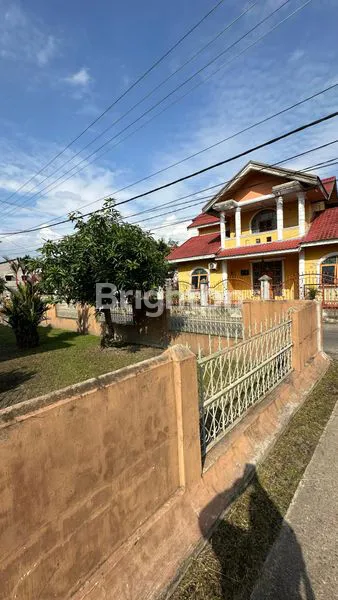 image RUMAH MEWAH 2 LANTAI FULL FURNISHED DI HARAPAN RAYA (1)