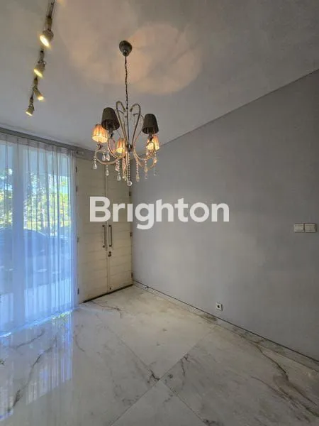 image RUMAH PREMIUM PAKUWON CITY, 180M², 4+1 KT, HADAP TIMUR (2)