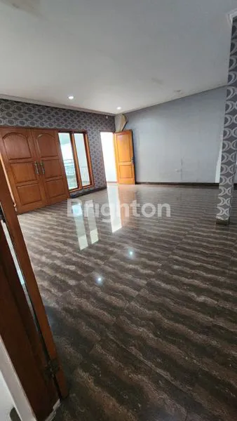 image RUKO PREMIUM 325M² CILAKI, LOKASI BISNIS STRATEGIS PUSAT KOTA (2)