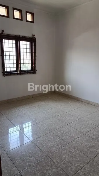 image SEWA RUMAH STRATEGIS 150M² DI PASIR SUBUR, LENGKAP 4KT/4KM (6)