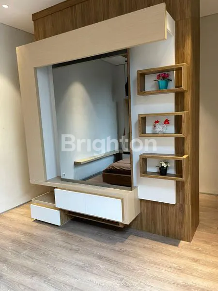 image VILLA AKTIF FULL FURNISHED KONSEP INDUSTRIAL POTENSIAL INVESTASI DI KOTA BATU (3)