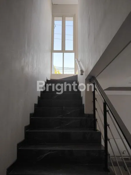 image RUMAH BARU GRESS MANYAR TIRTOYOSO UTARA (6)