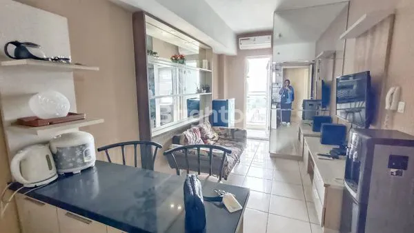 image HUNIAN EKSKLUSIF 2BR SPRINGLAKE TOWER DAVALLIA FULLY FURNISHED (4)